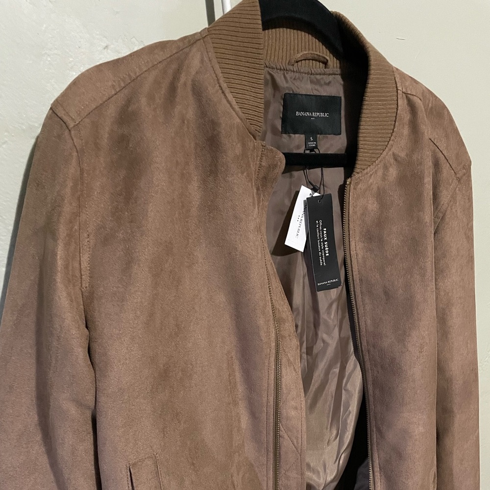 Banana republic vegan suede bomber jacket! Never been used!